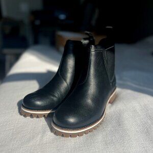 Chaco Women's Fields Chelsea Waterproof Boot - Never Worn!